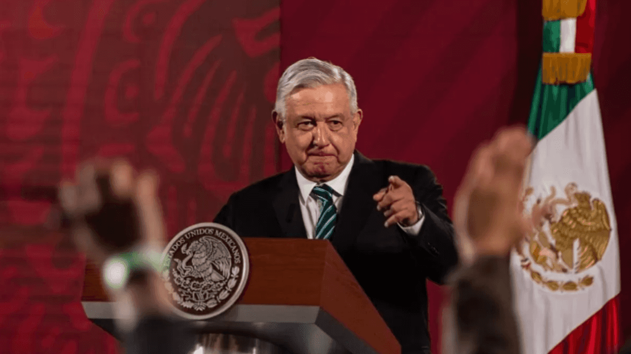 Fue decisión del INE negar registro a México Libre, asegura AMLO.