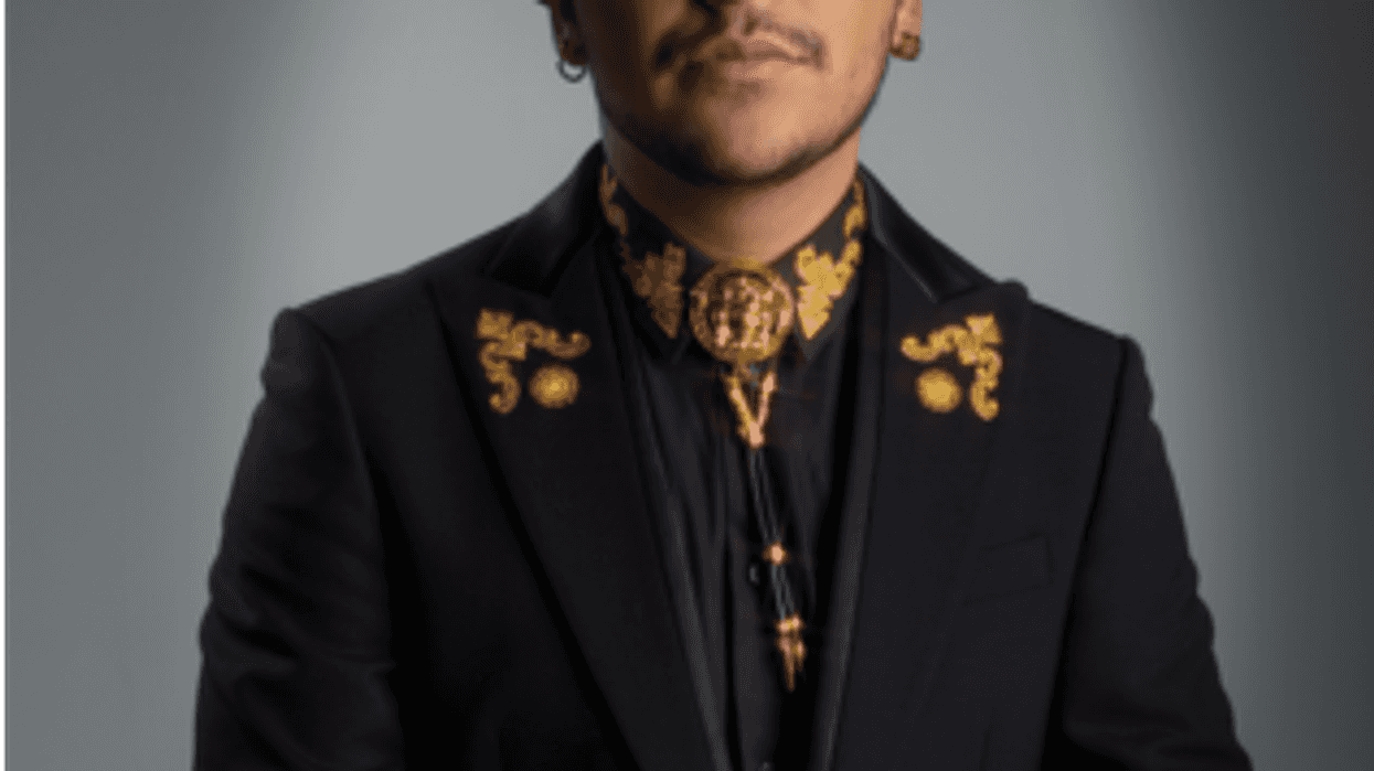 Christian Nodal lanza la nueva versión de "Sólo un sueño".
