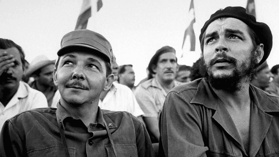 Ra\u00fal Castro y Ernesto Che Guevara