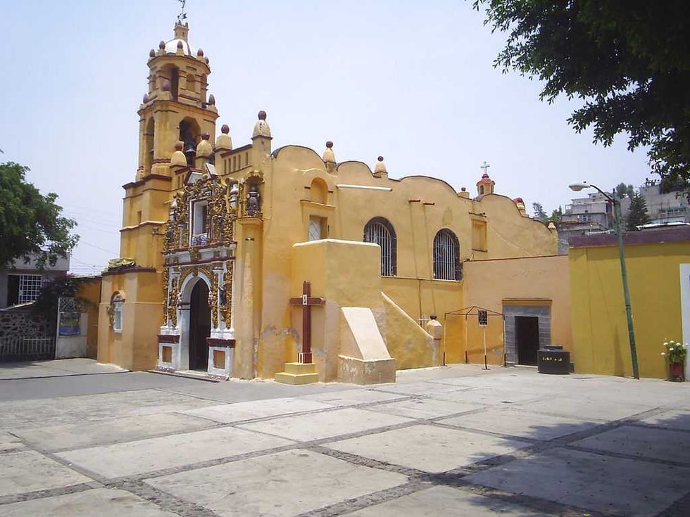 Santiago Acahualtepec es uno de los asentamientos originales de Iztapalapa