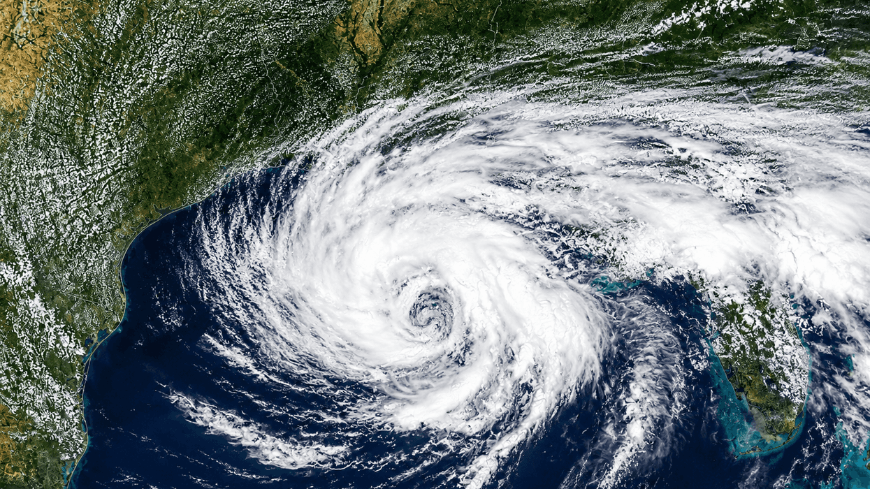 Trayectoria de la tormenta tropical Cristobal sobre el océano Atlántico durante agosto de 2026.