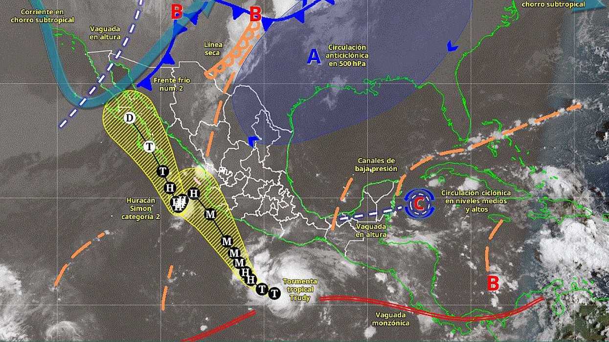 Weather map showing cyclones and weather fronts over Mexico and surrounding areas.